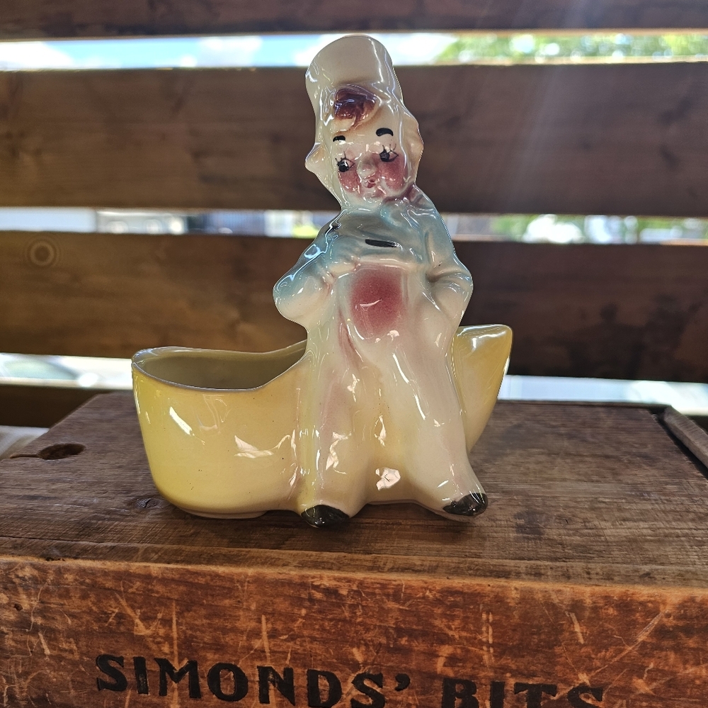 Vintage Shawnee Pottery Dutch Boy Planter